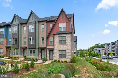 Exterior - 3311 Streamlet Ln, Laurel, MD 20724 photo 2 of 2