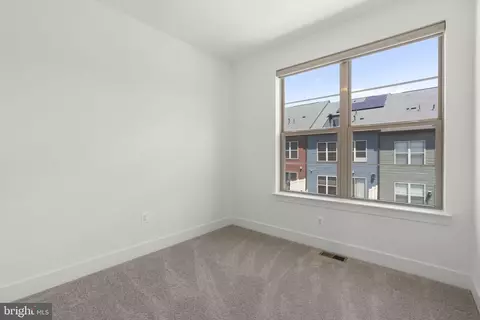 Bedroom - 3311 Streamlet Ln, Laurel, MD 20724 photo 4 of 4