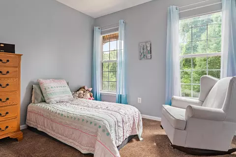 Bedroom - 249 Galewood Dr, Edgewater, MD 21037 photo 3 of 4