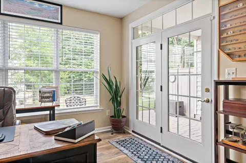 Entry Way - 249 Galewood Dr, Edgewater, MD 21037 photo 5 of 5