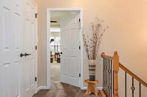 Entry Way - 249 Galewood Dr, Edgewater, MD 21037 photo 4 of 5