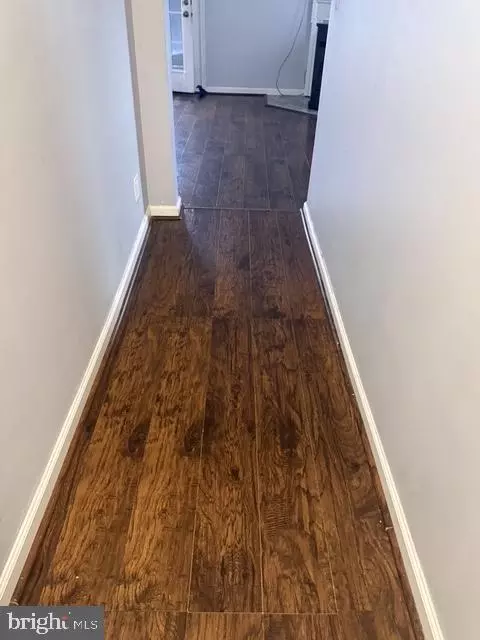 Entry Way - 765 204th St, Pasadena, MD 21122 photo 3 of 3