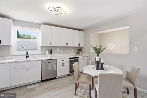Kitchen - 415 Orchard Ave, Brooklyn, MD 21225 photo 2 of 5