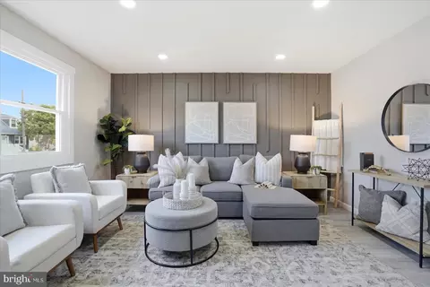 Entry Way - 415 Orchard Ave, Brooklyn, MD 21225 photo 2 of 4