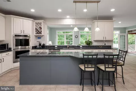 Kitchen - 1654 Braid Hills Dr, Pasadena, MD 21122 photo 3 of 3