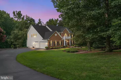 Exterior - 1654 Braid Hills Dr, Pasadena, MD 21122 photo 2 of 31