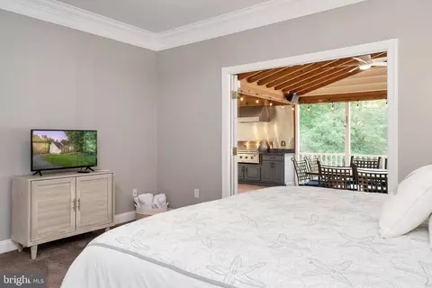 Bedroom - 1654 Braid Hills Dr, Pasadena, MD 21122 photo 2 of 14