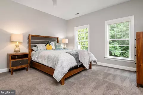 Bedroom - 1654 Braid Hills Dr, Pasadena, MD 21122 photo 8 of 14