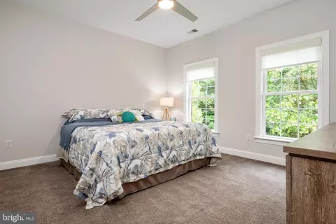Bedroom - 1654 Braid Hills Dr, Pasadena, MD 21122 photo 9 of 14