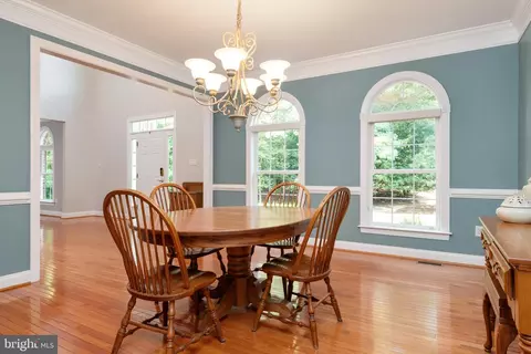 Dining - 1654 Braid Hills Dr, Pasadena, MD 21122 photo 1 of 4