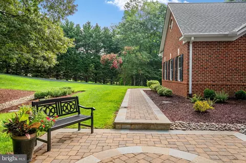 Exterior - 1654 Braid Hills Dr, Pasadena, MD 21122 photo 8 of 31