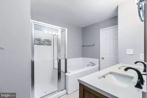 Bath - 2000 Cramer Point Ct, Odenton, MD 21113 photo 1 of 4