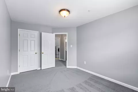 Bedroom - 2000 Cramer Point Ct, Odenton, MD 21113 photo 3 of 7