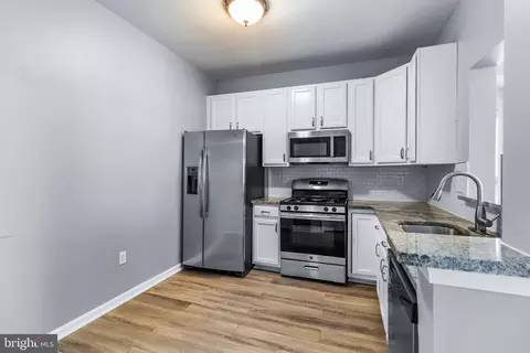 Kitchen - 2000 Cramer Point Ct, Odenton, MD 21113 photo 1 of 2