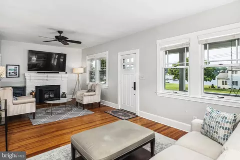 Other - 208 Edgewater Dr, Edgewater, MD 21037 photo 5 of 27