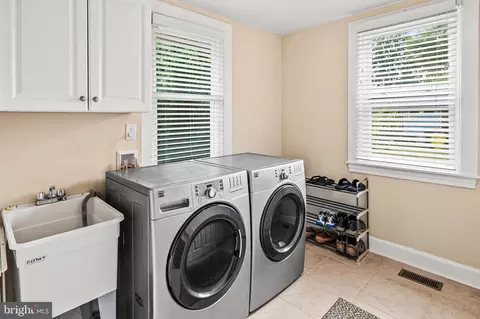 Other - 208 Edgewater Dr, Edgewater, MD 21037 photo 7 of 27