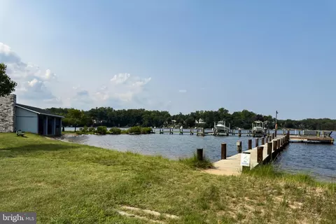 Other - 208 Edgewater Dr, Edgewater, MD 21037 photo 16 of 27