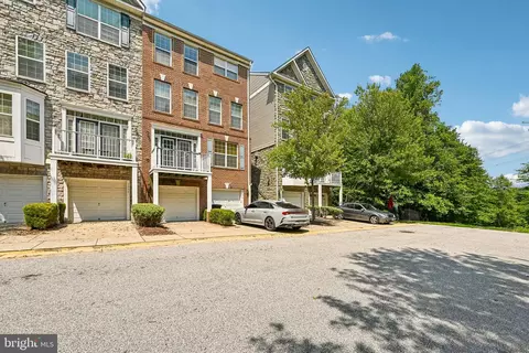 3557 Carriage Walk Ln #77H, Laurel, MD 20724