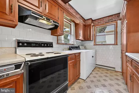 1646 Cornfield Rd, Pasadena, MD 21122 photo 19