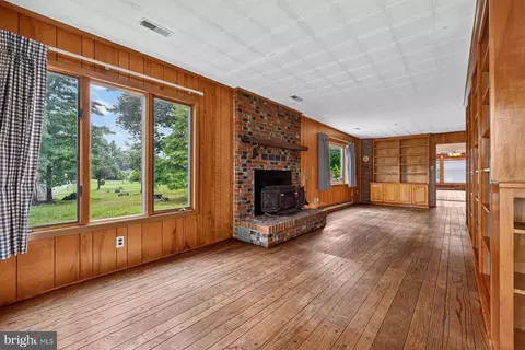 1646 Cornfield Rd, Pasadena, MD 21122 photo 28
