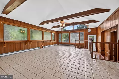 1646 Cornfield Rd, Pasadena, MD 21122 photo 11