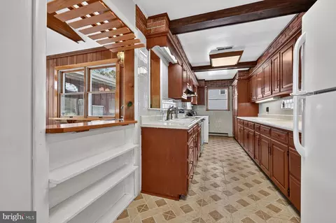 1646 Cornfield Rd, Pasadena, MD 21122 photo 17