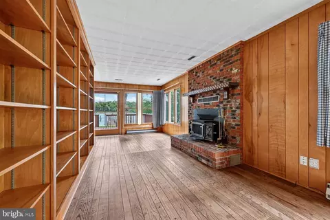 1646 Cornfield Rd, Pasadena, MD 21122 photo 24