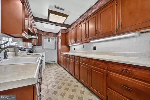 1646 Cornfield Rd, Pasadena, MD 21122 photo 18