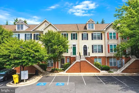 7 Harbour Heights Dr #7, Annapolis, MD 21401