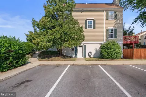 Exterior - 1482 Blockton Ct, Crofton, MD 21114 photo 2 of 6