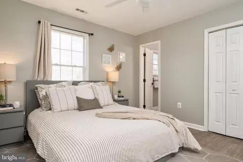 Bedroom - 205 Linden Ave, Edgewater, MD 21037 photo 1 of 7