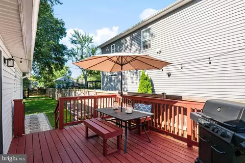 Exterior - 205 Linden Ave, Edgewater, MD 21037 photo 2 of 9