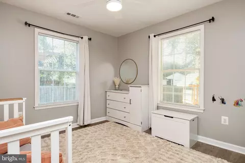 Bedroom - 205 Linden Ave, Edgewater, MD 21037 photo 5 of 7