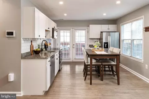 Kitchen - 205 Linden Ave, Edgewater, MD 21037 photo 2 of 3