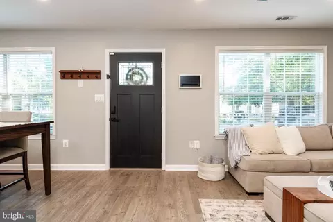 Entry Way - 205 Linden Ave, Edgewater, MD 21037 photo 1 of 3
