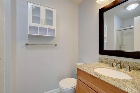 Bath - 618 Belle Dora Ct, Arnold, MD 21012 photo 2 of 2
