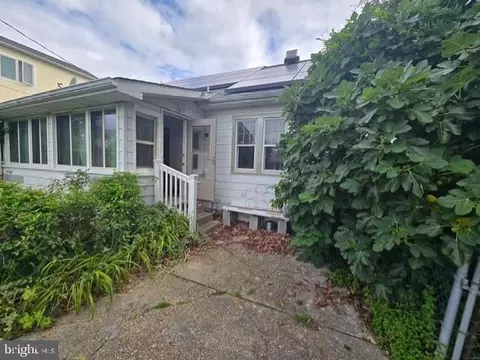 Exterior - 1737 Cedar Ave, Shady Side, MD 20764 photo 1 of 6