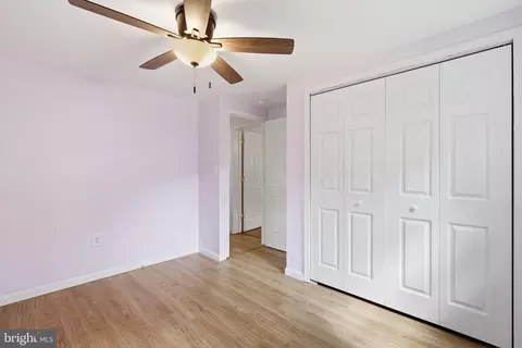 Bedroom - 550 Sunset Knoll Rd, Pasadena, MD 21122 photo 2 of 6