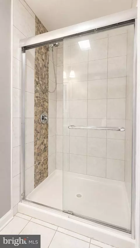 Bath - 1314 Pine St, Shady Side, MD 20764 photo 2 of 2