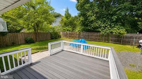 Exterior - 1314 Pine St, Shady Side, MD 20764 photo 3 of 5