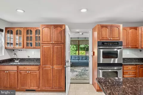 Other - 1007 Harbor Dr, Annapolis, MD 21403 photo 6 of 20