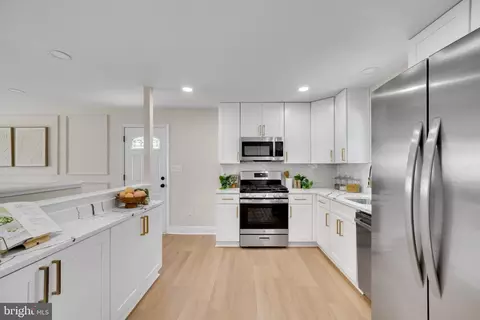 Kitchen - 326 Ellerton S, Laurel, MD 20724 photo 2 of 2