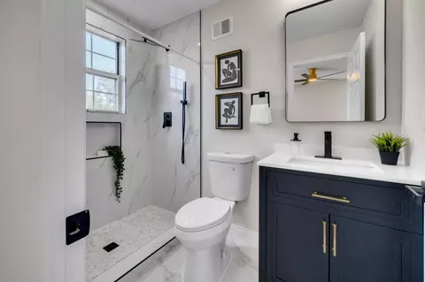 Bath - 326 Ellerton S, Laurel, MD 20724 photo 1 of 3