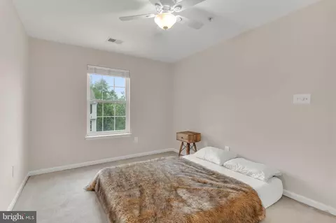 Bedroom - 2152 Millhaven Dr, Edgewater, MD 21037 photo 7 of 7