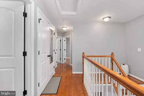 Entry Way - 4637 Potomac Rd, Pasadena, MD 21122 photo 7 of 7