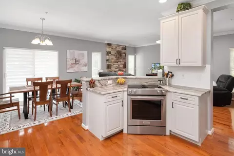 Kitchen - 4637 Potomac Rd, Pasadena, MD 21122 photo 2 of 3
