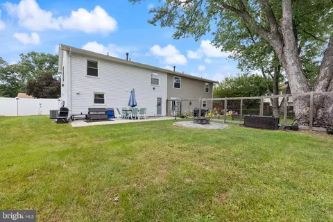 Exterior - 641 Chapelview Dr, Odenton, MD 21113 photo 4 of 4