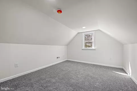 Bedroom - 3718 4th Ave, Edgewater, MD 21037 photo 5 of 5