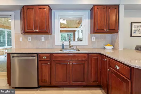 Kitchen - 1788 Reading St, Crofton, MD 21114 photo 2 of 4