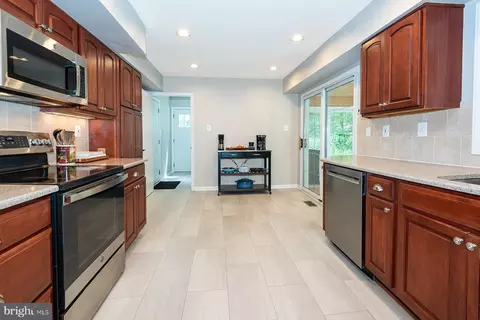 Entry Way - 1788 Reading St, Crofton, MD 21114 photo 4 of 4